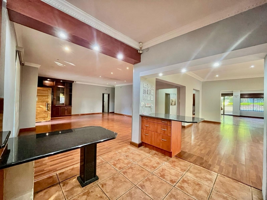 To Let 4 Bedroom Property for Rent in Protea Park North West